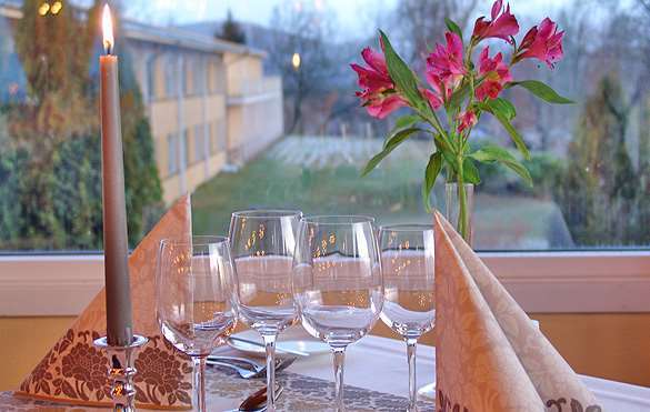 Westland Hotel Lindas Restaurant photo